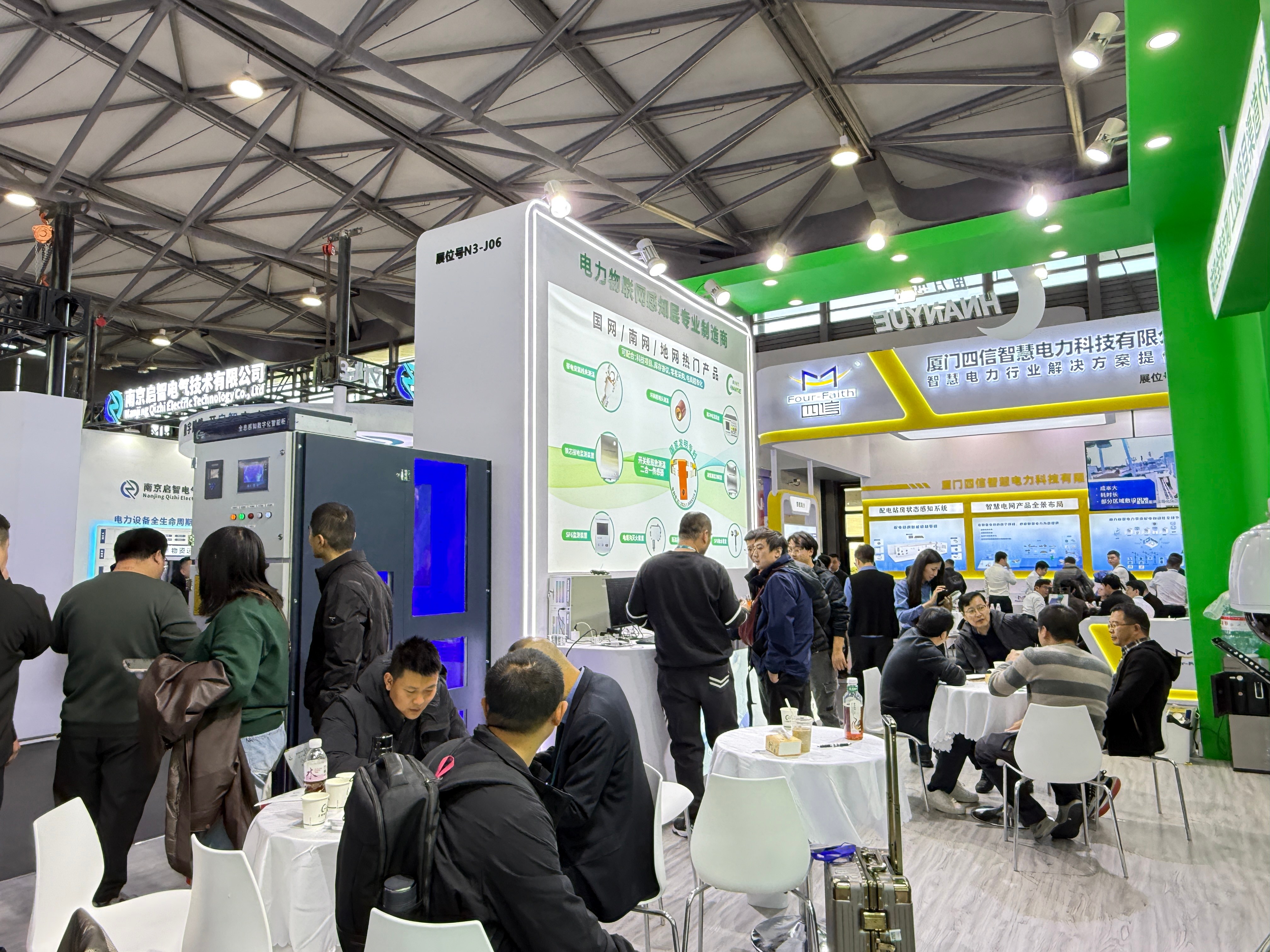 南月電氣閃耀 2025 上海國際電力電工暨儲能展，以創新實力圓滿收官！(圖5)